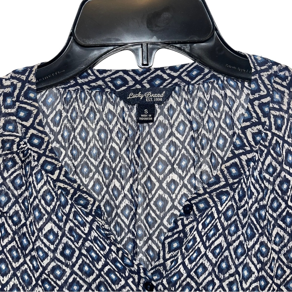 Lucky Brand Geometrical Pattern Boho Tunic Top Blouse Smocked V Neck Button Down - Picture 3 of 4
